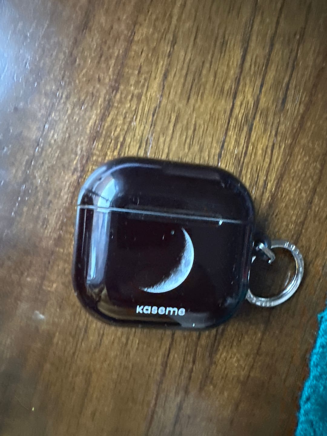 Customer photo review of Shadows AirPods Case