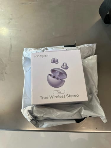 Customer photo review of AeroSound – Draadloze Open-Ear Oordopjes voor Ultieme Vrijheid