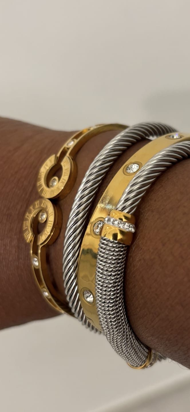 Customer photo review of Ana Lucia Bracelet Stack