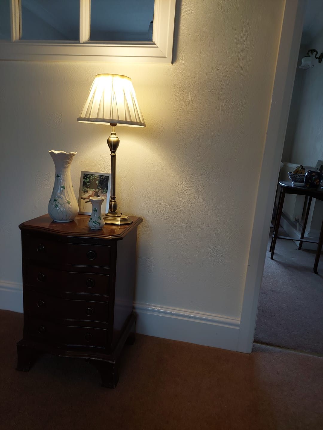Customer photo review of Belleek Classic Daisy Tall Vase