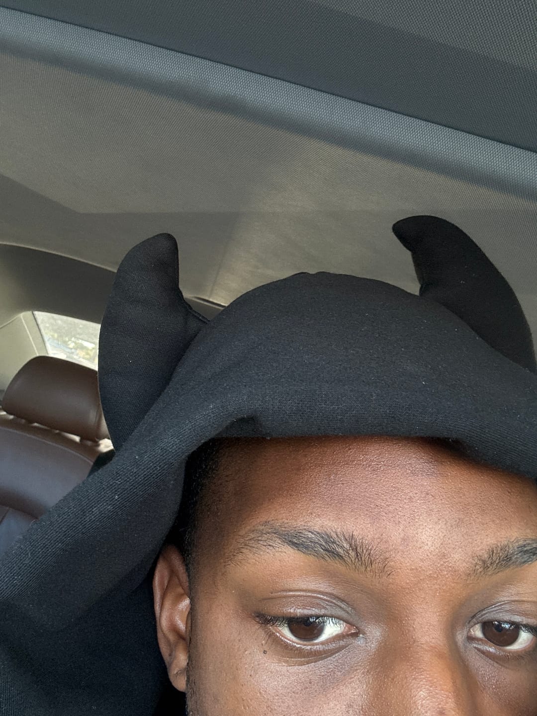 Customer photo review of DEVIL HOODIE - BLACK