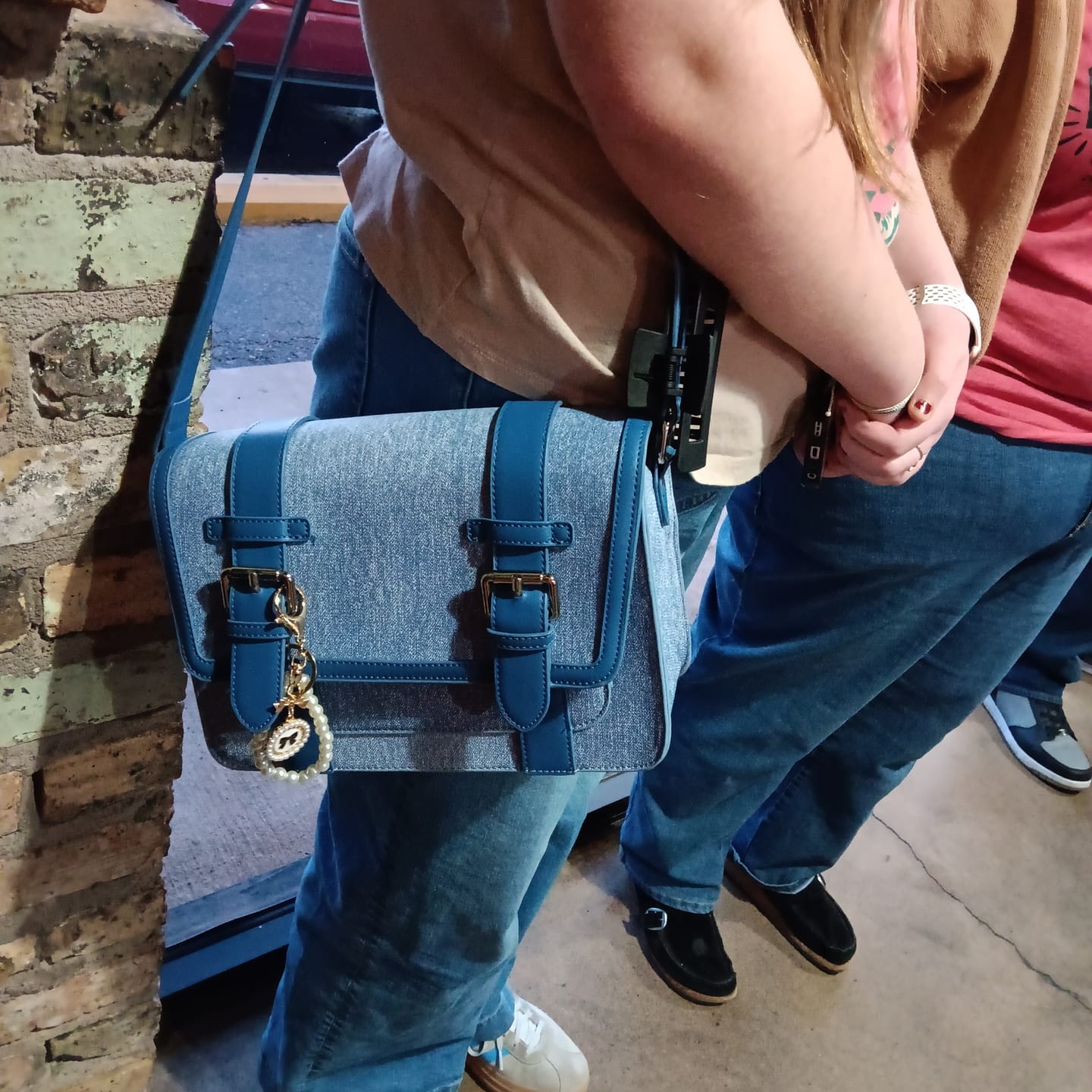Customer photo review of Jane Messenger Bag