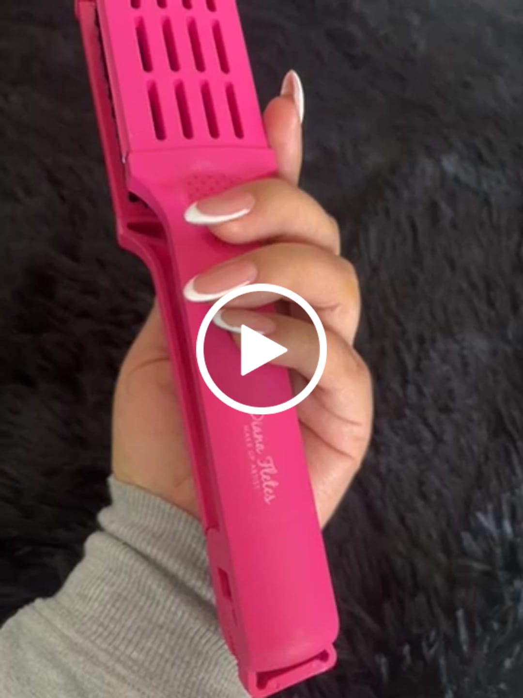 Customer video review of Cepillo Alisador Precisión