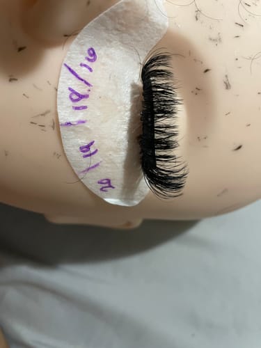 Customer photo review of Cashmere™ Fauxmink Lashes 0.05MM