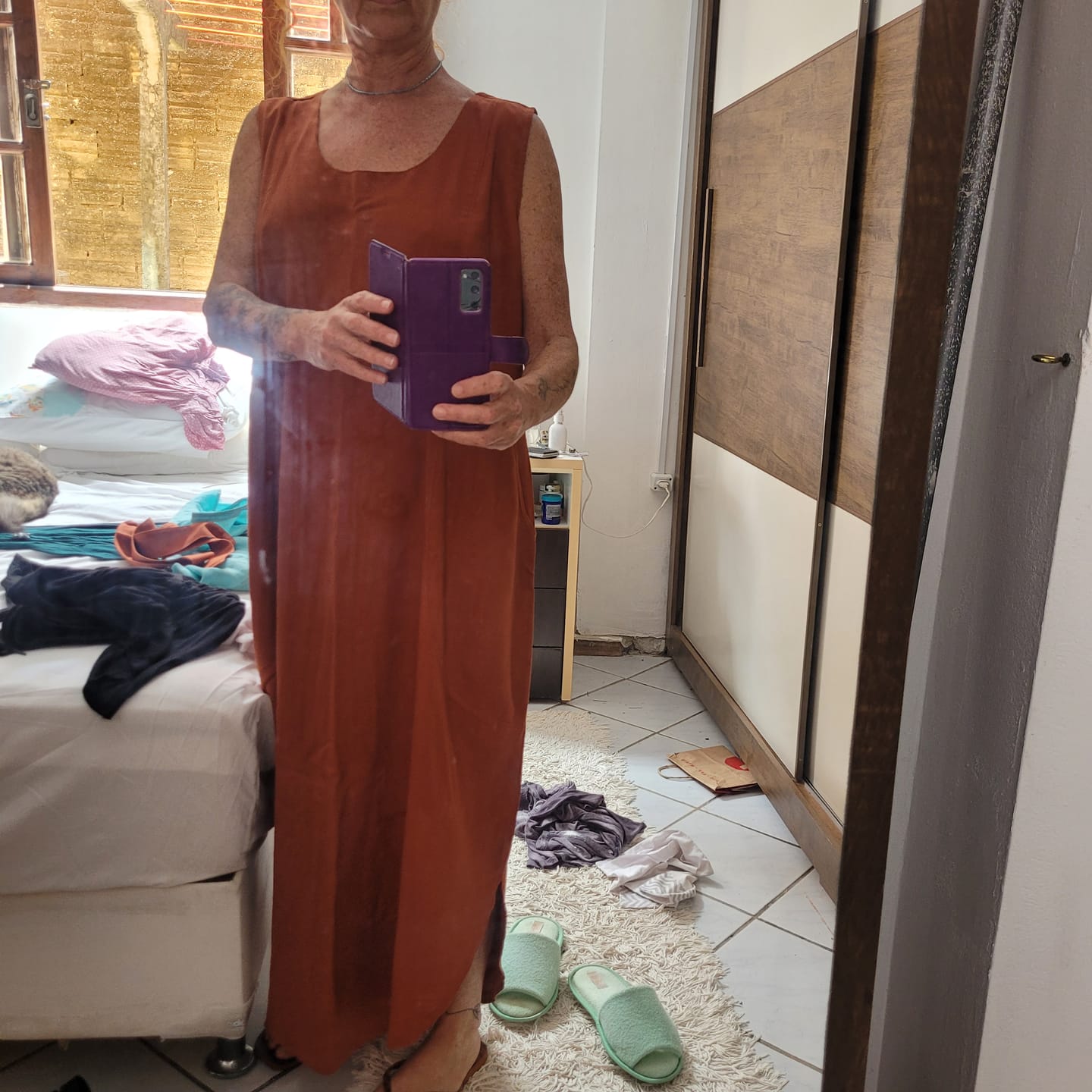 Customer photo review of Vestido Midi Gabiroba Terracota