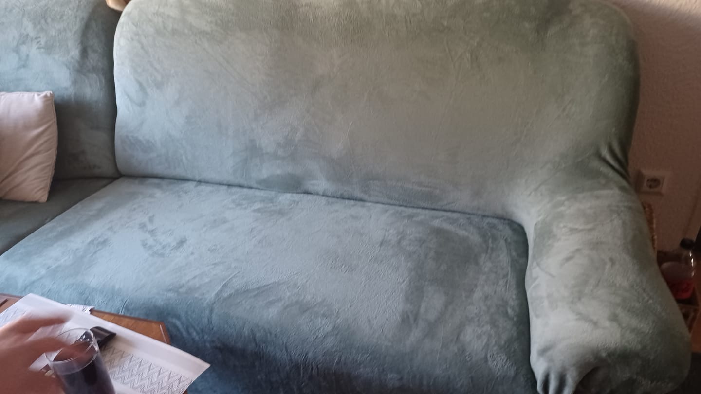 Customer photo review of Grün - Sofabezüge aus Samt für klassische und Ecksofas - Das Haus der Überzüge