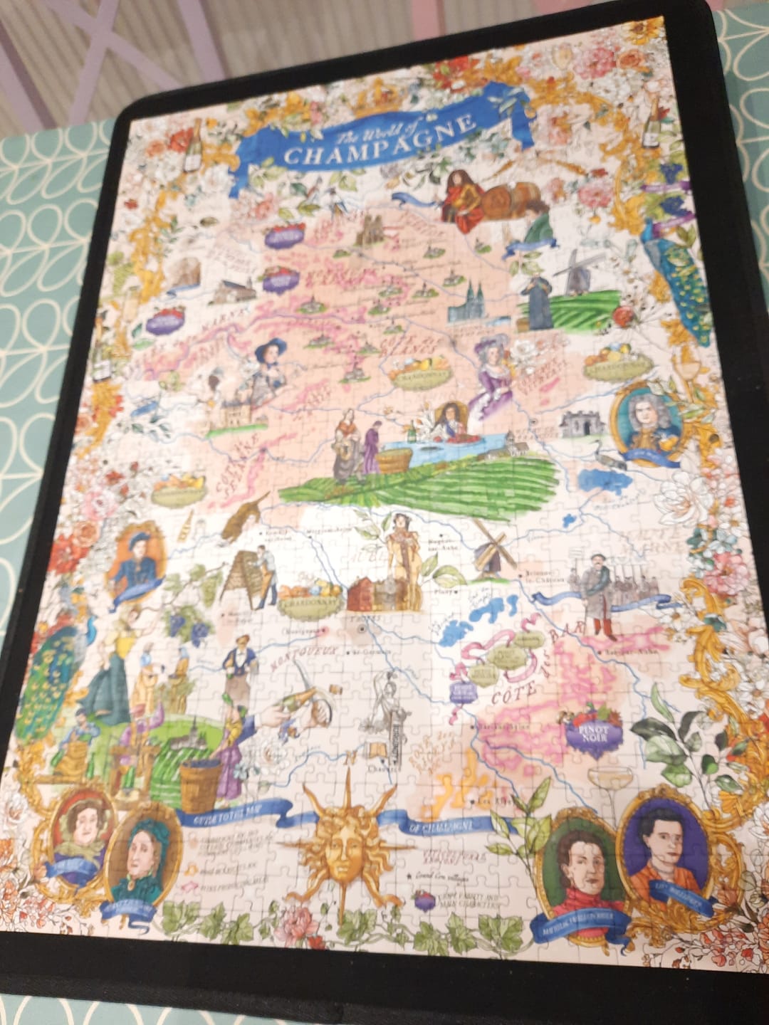 Customer photo review of Wine Puzzle - Champagne