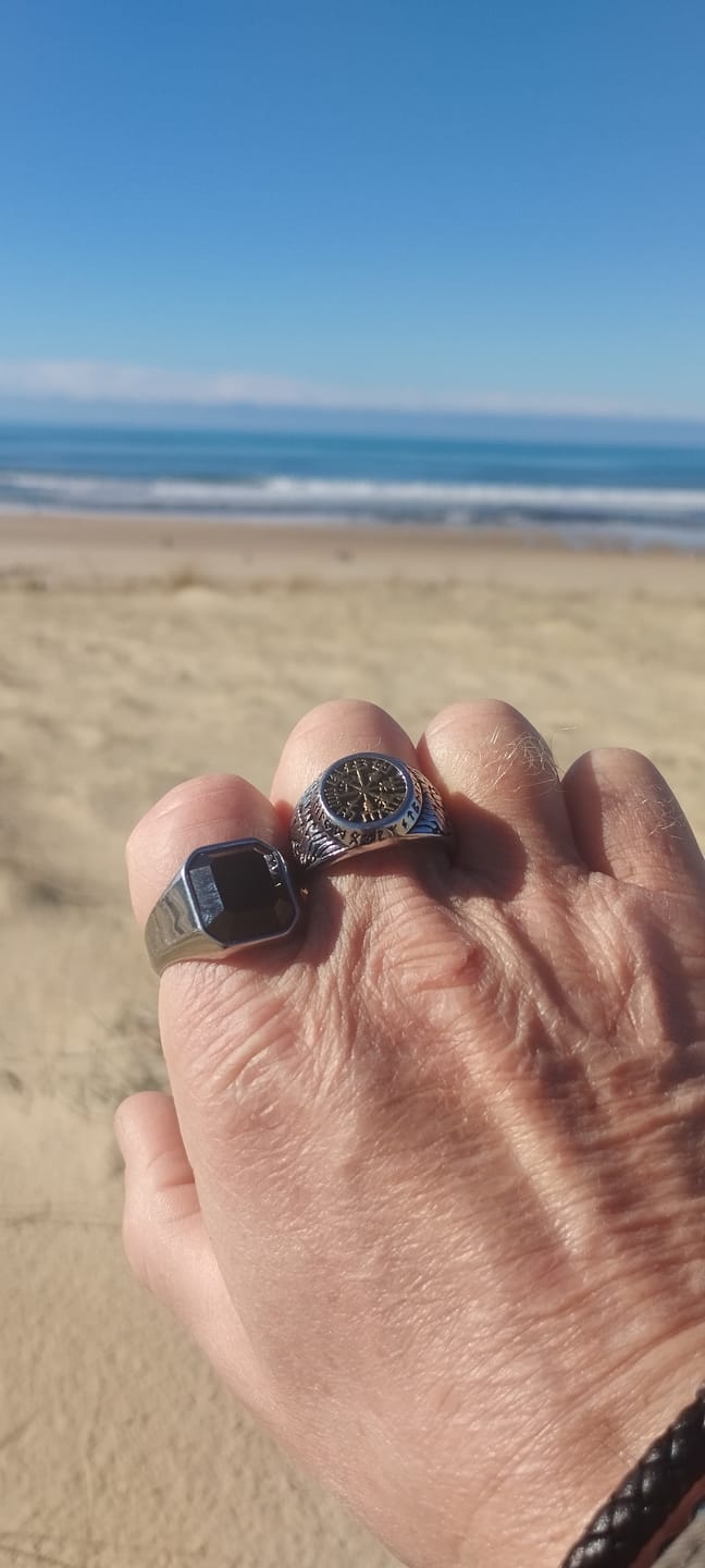 Customer photo review of VIKINGS. - GOLD