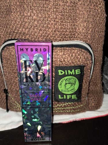 Customer photo review of FVKD EXOTICS THCA ROSIN DISPOSABLE  | 3.5g.