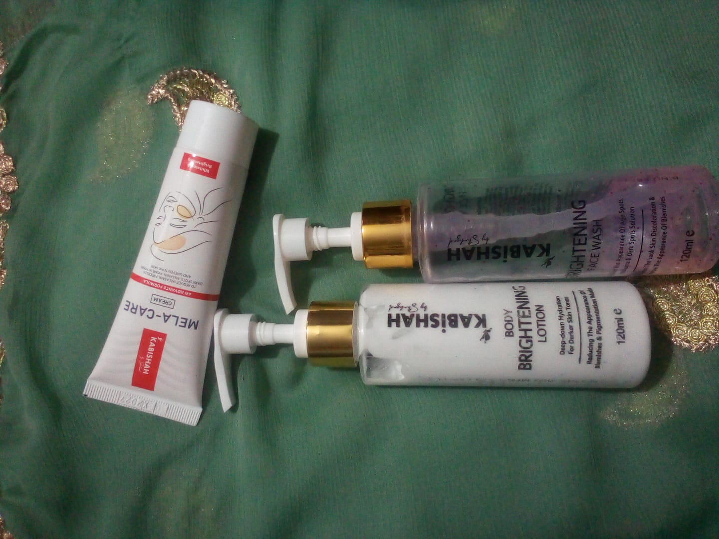 Customer photo review of All Day Radiant Glow Bundle