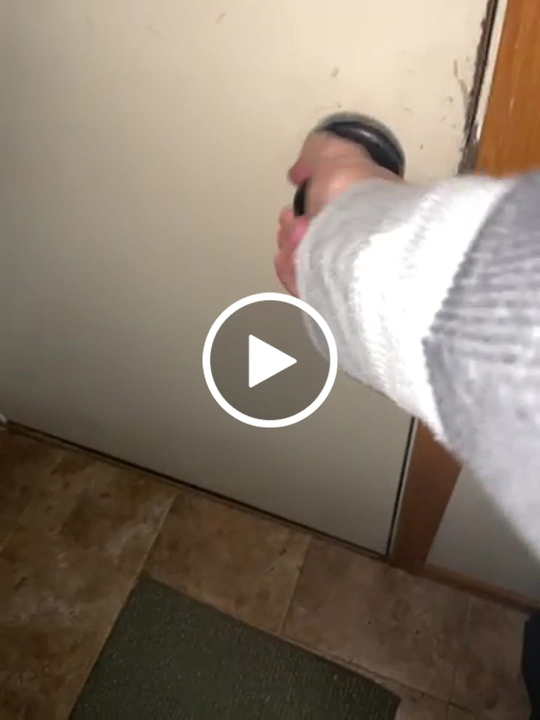 Customer video review of Pease Slide-On Steel Door Sweep