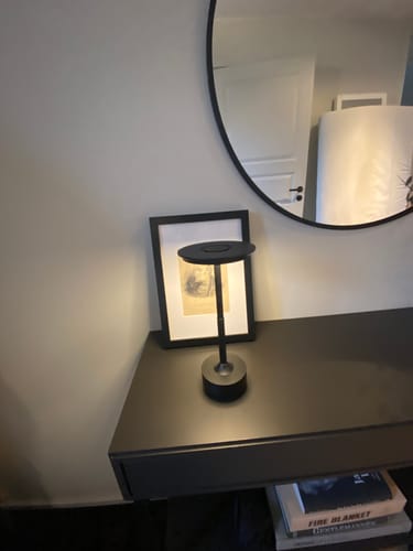 Customer photo review of Bordslampa Iron - Portabel - Batteridriven 4000 mAH