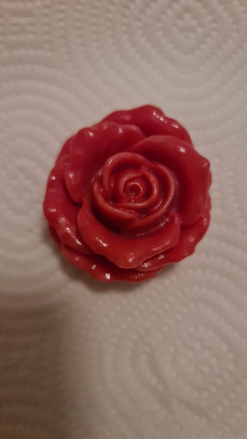 Customer photo review of Colorante líquido para velas ROJO TOMATE