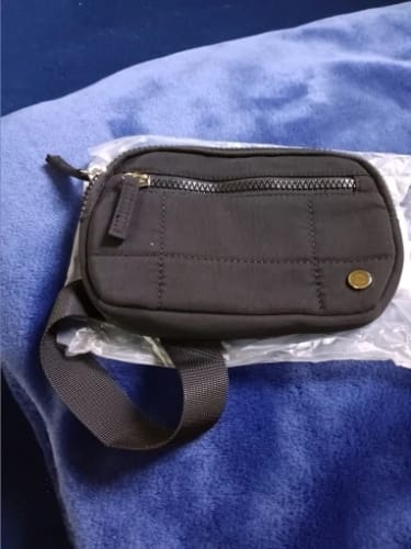 Customer photo review of Pamelr Wristlet Purse
