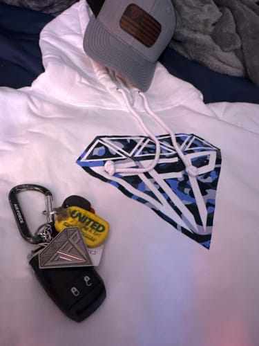 Customer photo review of DIAMOND KEYCHAIN