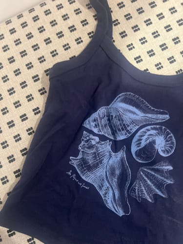 Customer photo review of sandy tank top