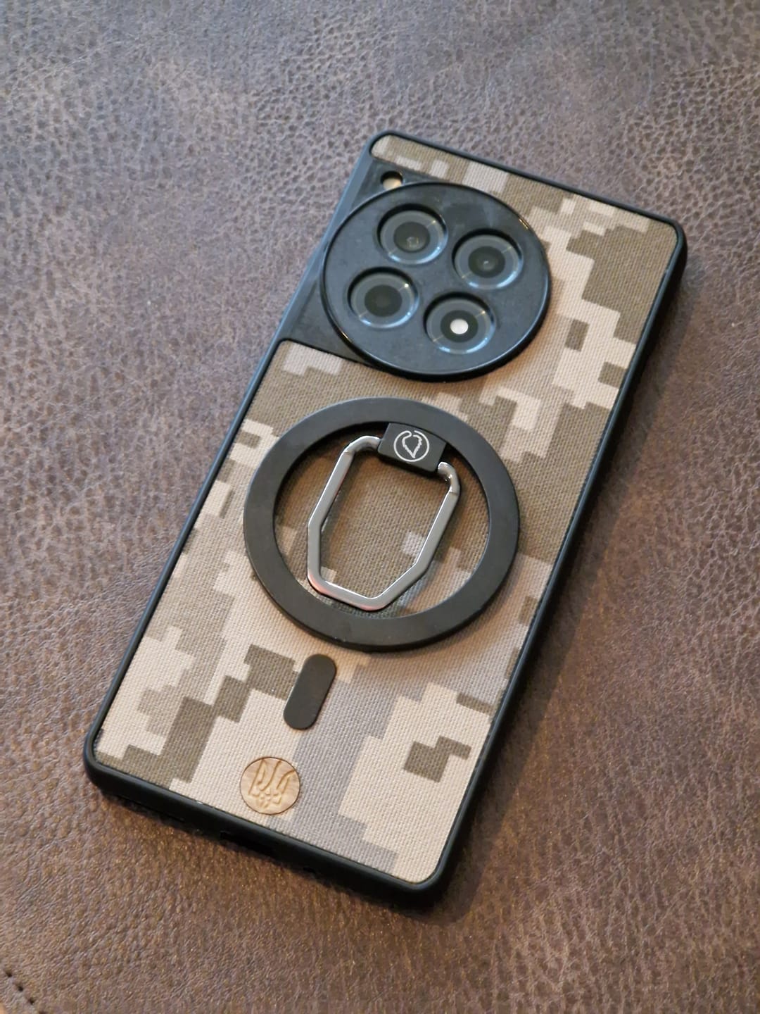 Customer photo review of MM14 - Genuine Ukrainian Camo Phone Case