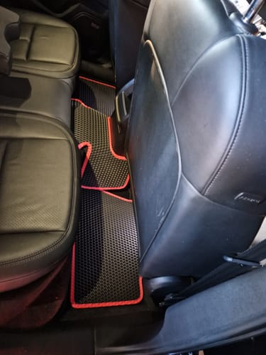 Customer photo review of Auto Fußmatten nach Maß - Komplettset