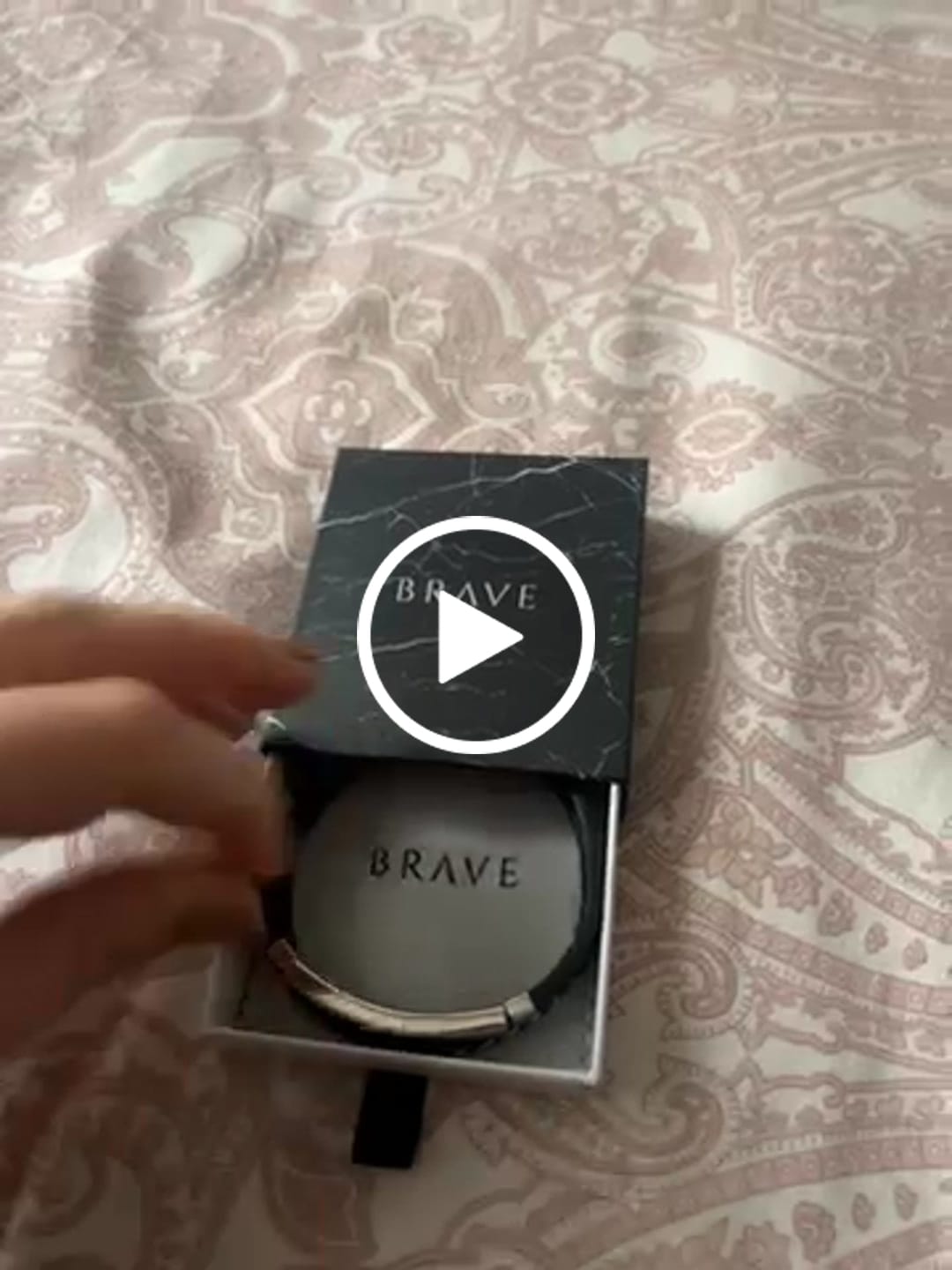 Customer video review of Pulsera Hombre Lord - Personalizado