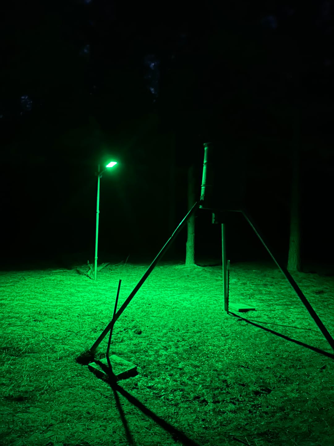 Customer photo review of Solar Green Light for Hunting Hogs Deer,Fish light -15,000lumens
