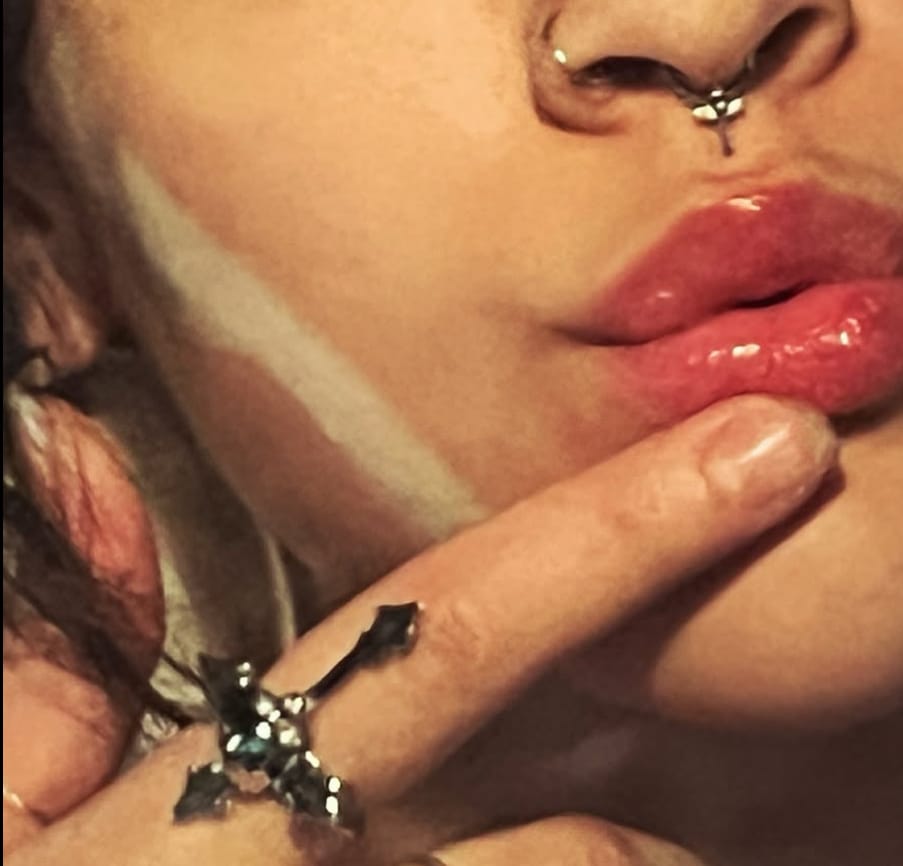 Customer photo review of DOWN YOUR THROAT RING