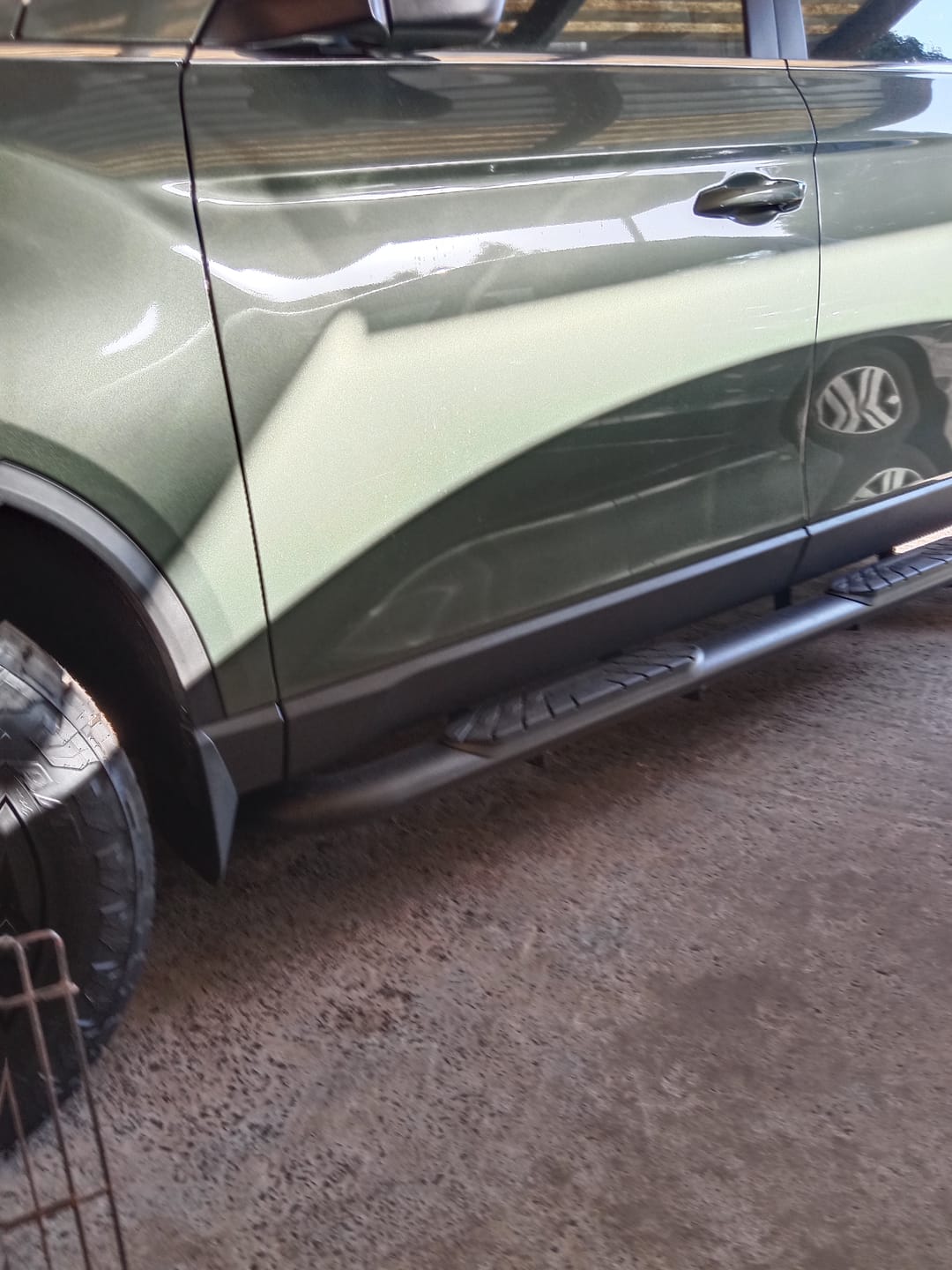 Customer photo review of Black Side Bars / Side Steps For SsangYong Musso 2018+