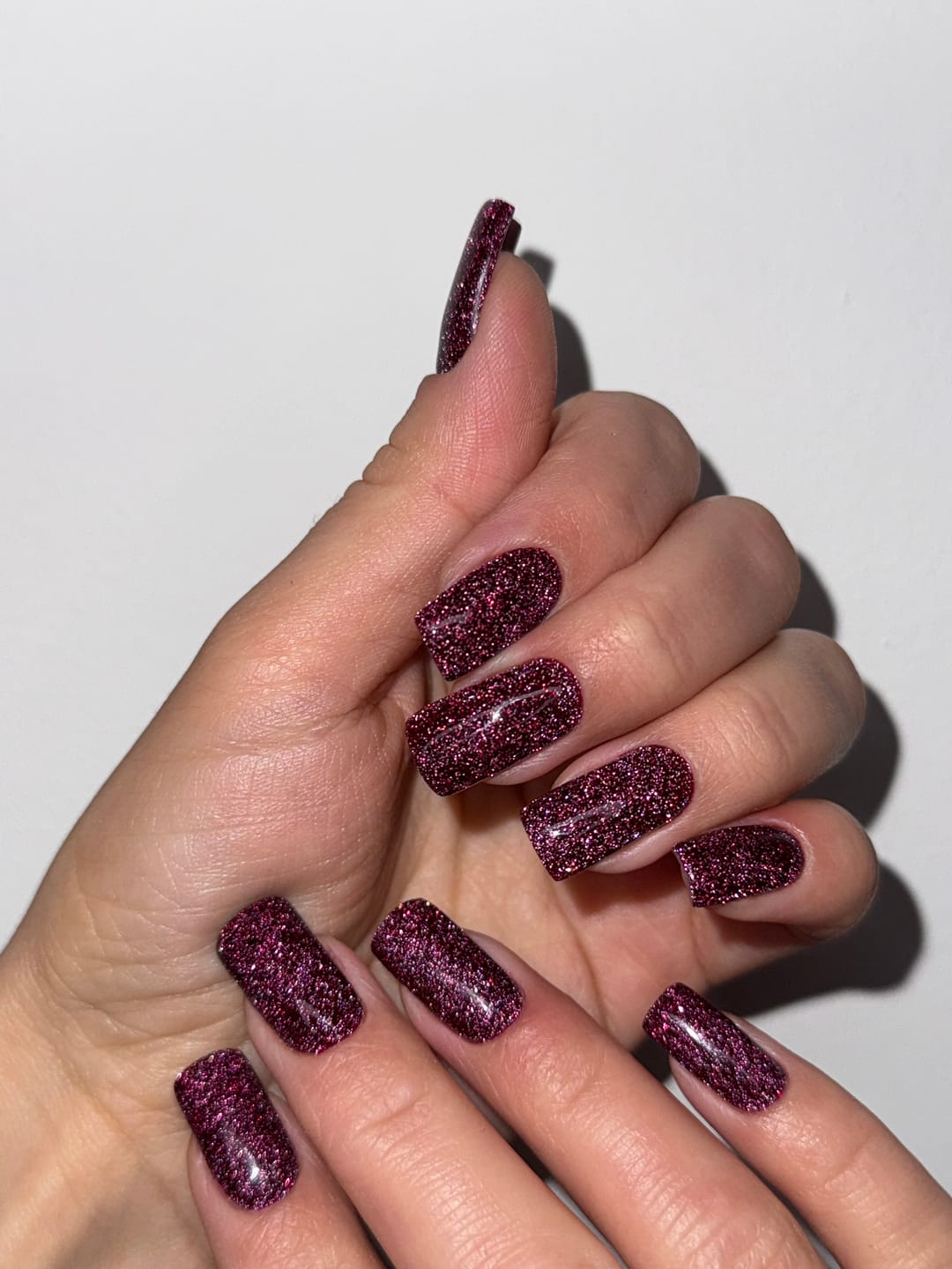 Customer photo review of Semilac 393 Sparkling Black Cherry UV Gel Polish 7ml