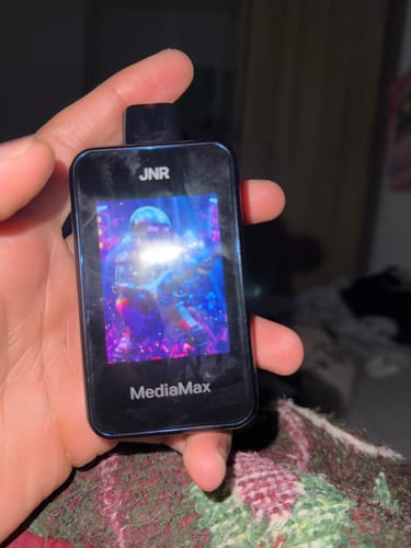 Customer photo review of JNR - MediaMax - 40K - Puff / Vape Jetable - 2% nicotine - Smart connect