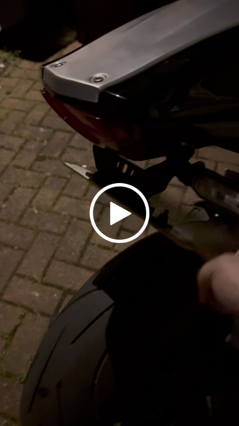 Customer video review of Honda CB1000R