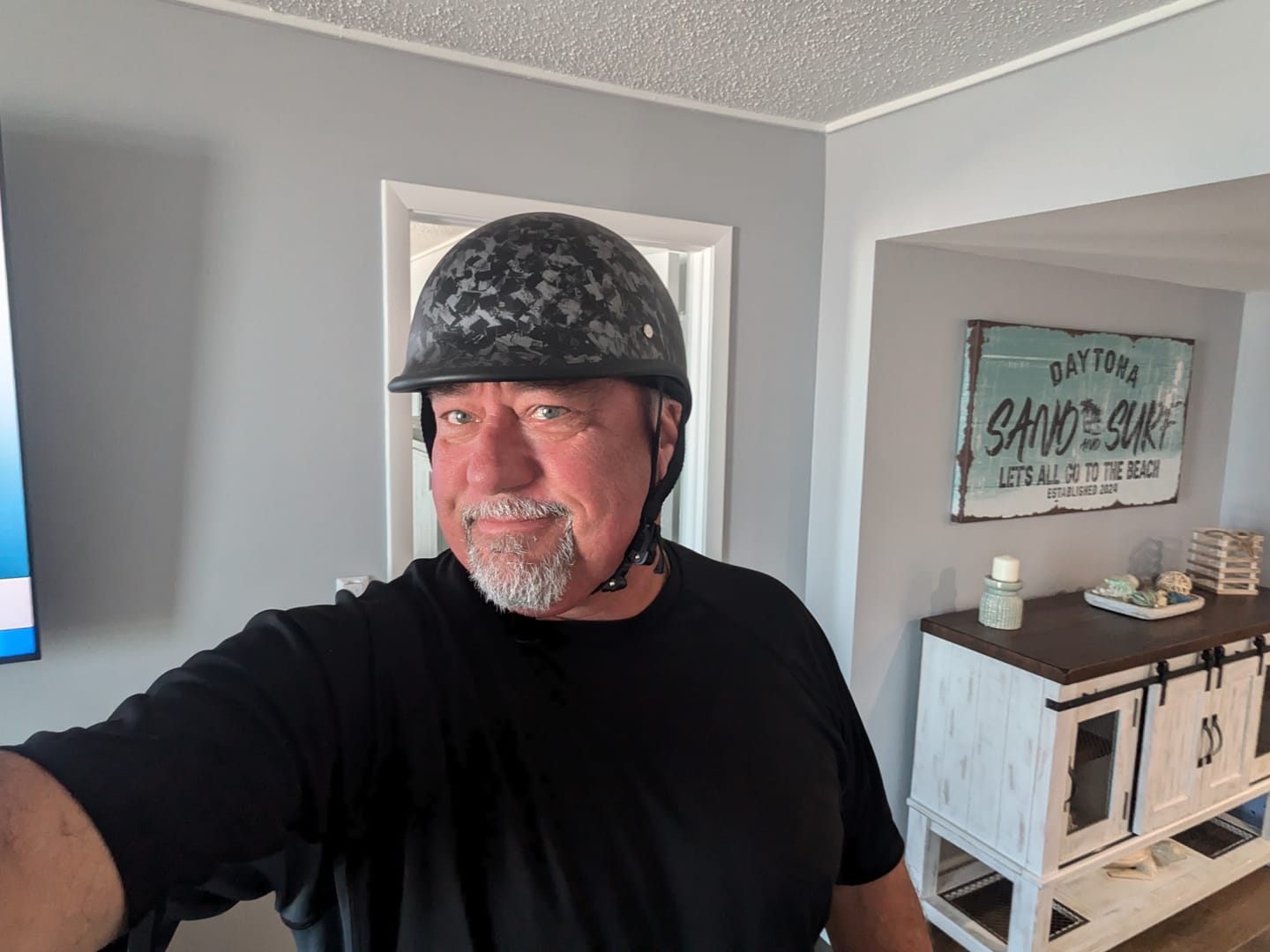 Customer photo review of Smallest & Lightest DOT Polo Half Helmet - Carbon Fiber Black