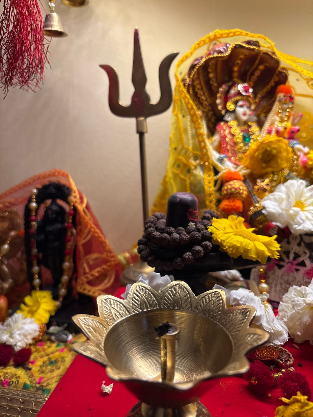 Customer photo review of Gold Plated Brass Trishul with Stand (10 Inch)