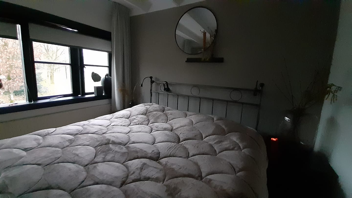 Customer photo review of Dekbed Zonder Overtrek Velvet™ Taupe / Brown