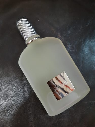 Customer photo review of Tom Ford Grey Vetiver Eau De Perfume - 100ml