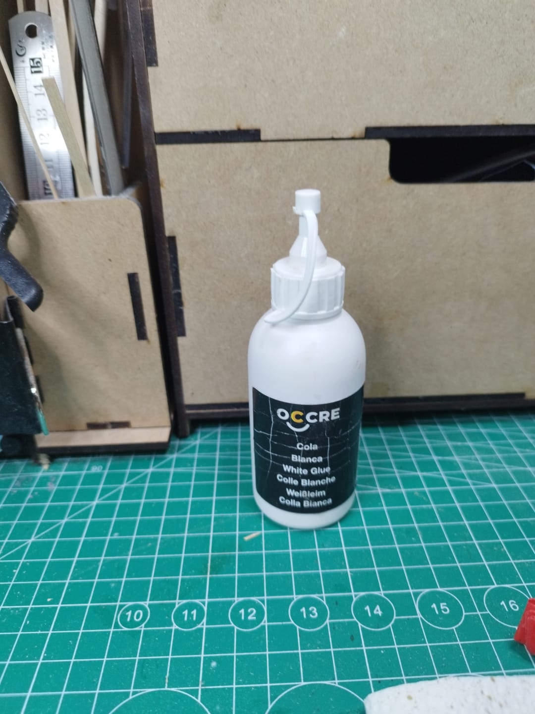 Customer photo review of Cola blanca 100 ml
