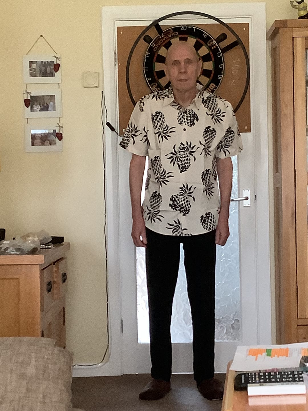 Customer photo review of Men's Hawaiian Casual Holiday Cotton Pocket Button Up Summer Beach Short Sleeve Shirt