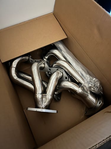 Customer photo review of Shorty Exhaust Header For 2000-2006 Chevy Silverado GMC Sierra - Fits 4.8L 5.3L V8 Yukon Avalanche Suburban