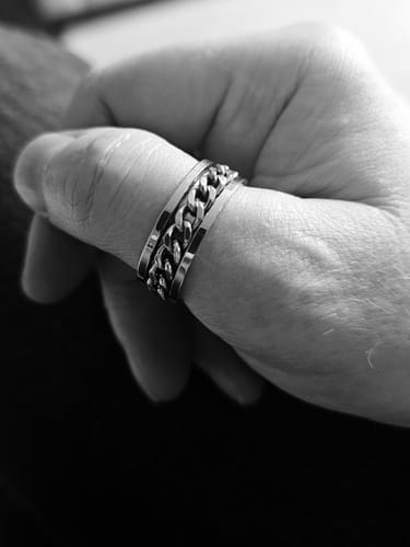 Customer photo review of THE CHAIN.