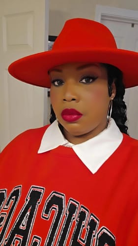 Customer photo review of Tori Wide Brim - Red