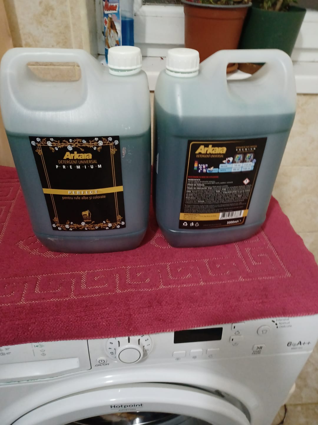 Customer photo review of Pachet 2x Detergent Universal Premium Automat Gel- 10L + 1x Balsam de rufe 5L Extra Parfum Chanela