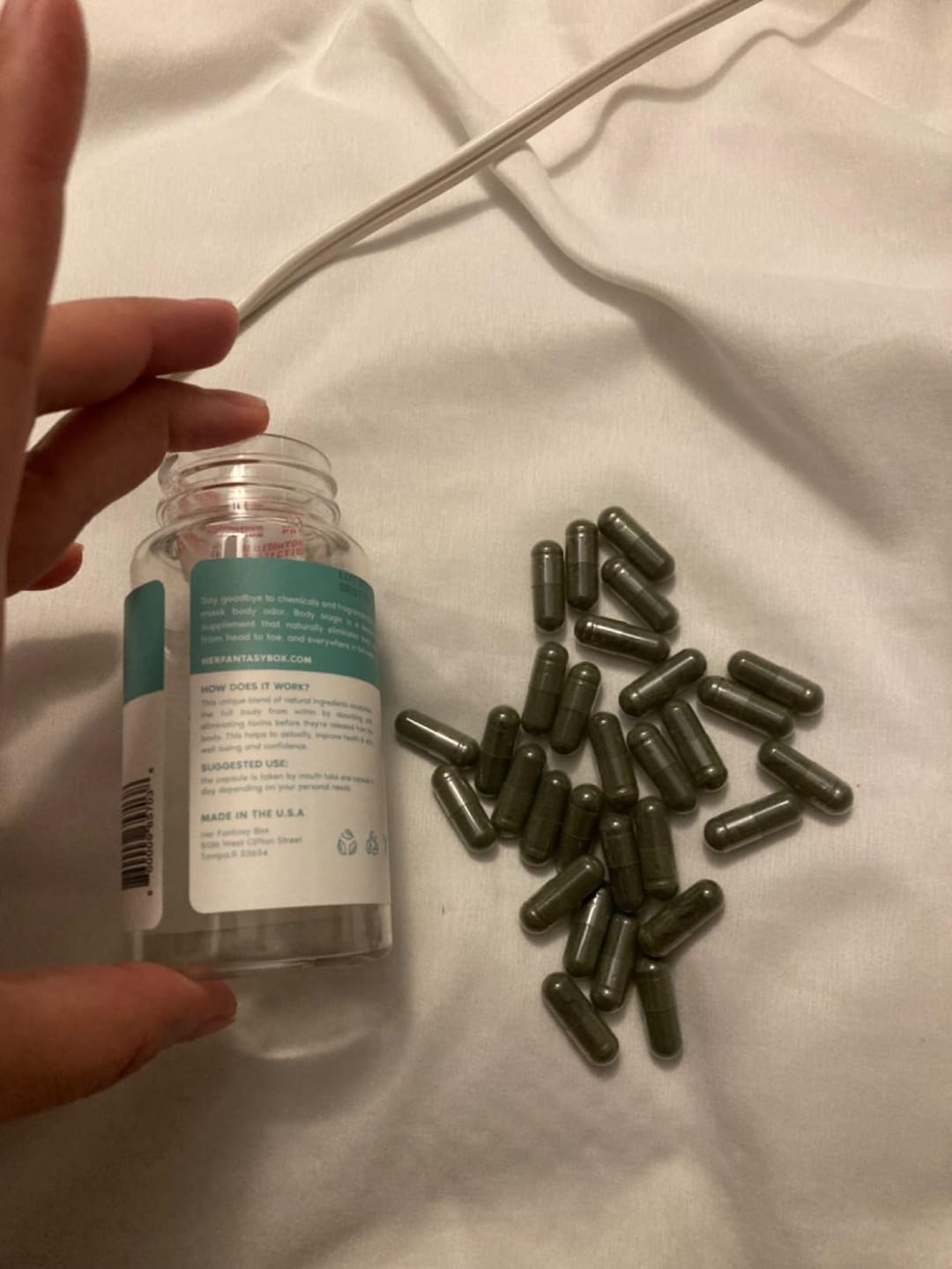 Customer photo review of Internal Deodorant Capsules – Natural Body Odor Control Supplement