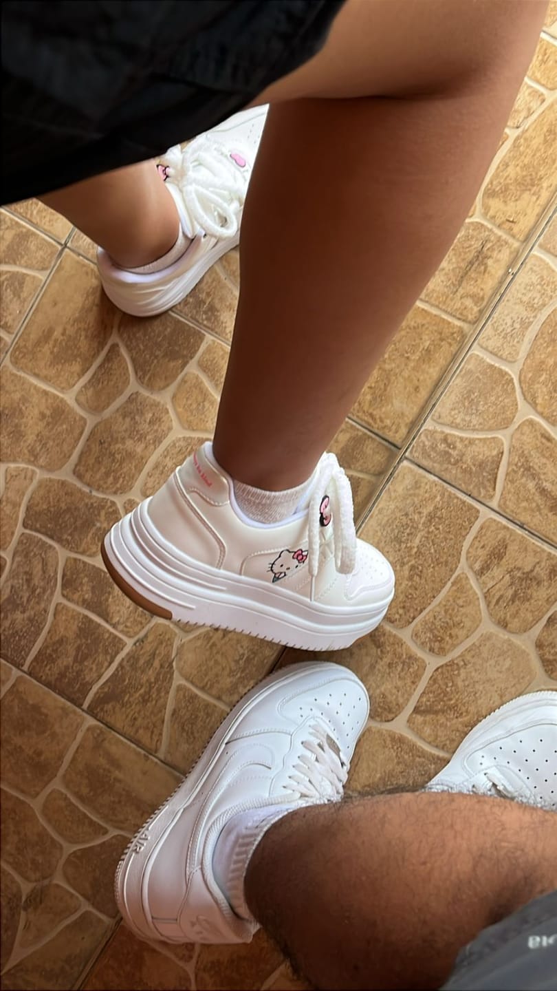 Customer photo review of HK Pink Bow Sneaker
