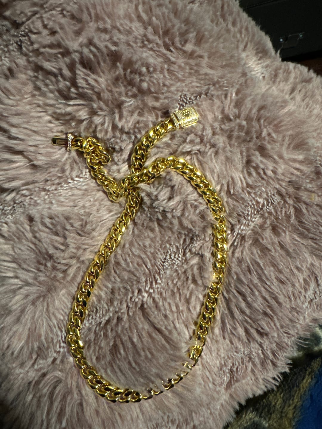 Customer photo review of 10mm Cuban Iced Clasp Chain - Gold