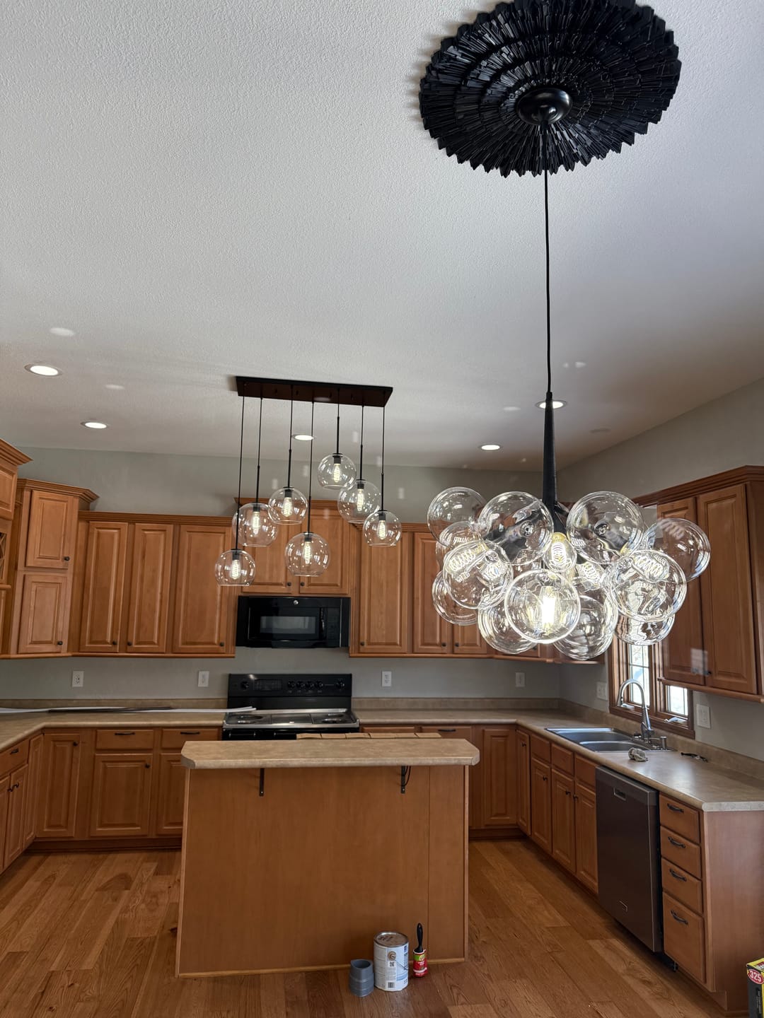 Customer photo review of Modern 7-Light Sculptural Glass Globe Pendant Chandelier