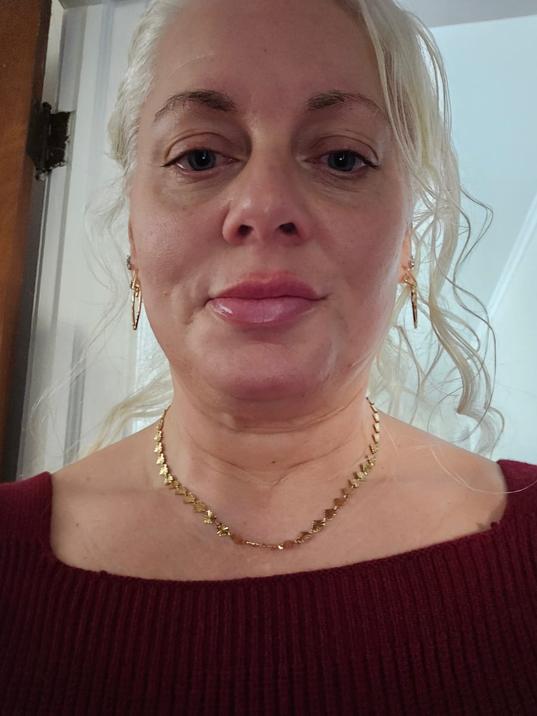Customer photo review of Starlight Heart Chain Necklace