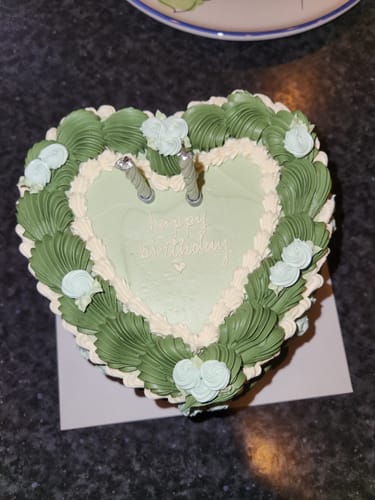 Erin O. review of mia image 1 out of 2