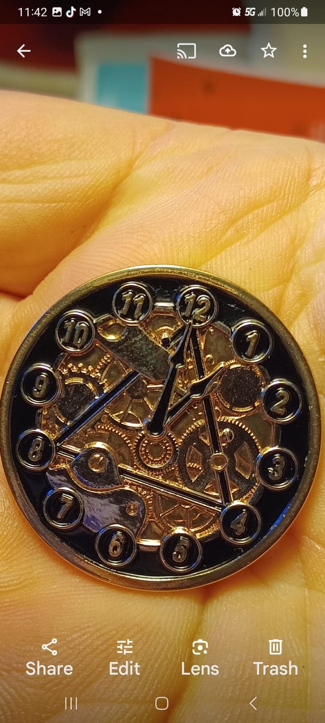 Customer photo review of Clockwork Gears AA/NA 3D Sculpted 12 Step Affirmation Recovery Medallion - Black / Gold / Nickel