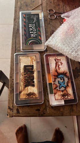 Customer photo review of Skin Illustrator Dark Fleshtone Palette