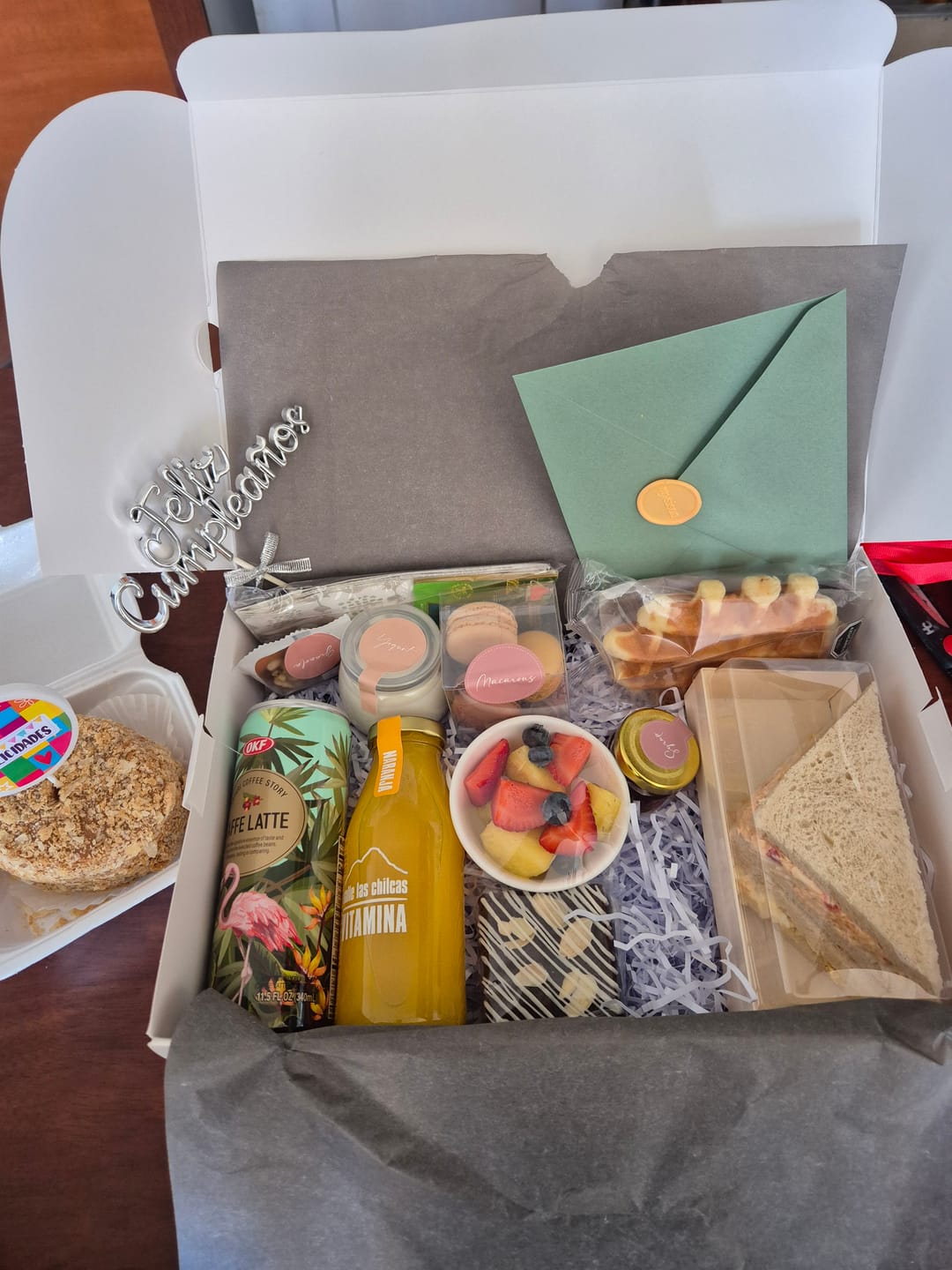 Customer photo review of Box Café Latte