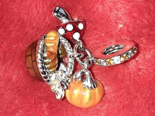S. review of 925 Sterling Silver Autumn Basket Charm image 1 out of 1
