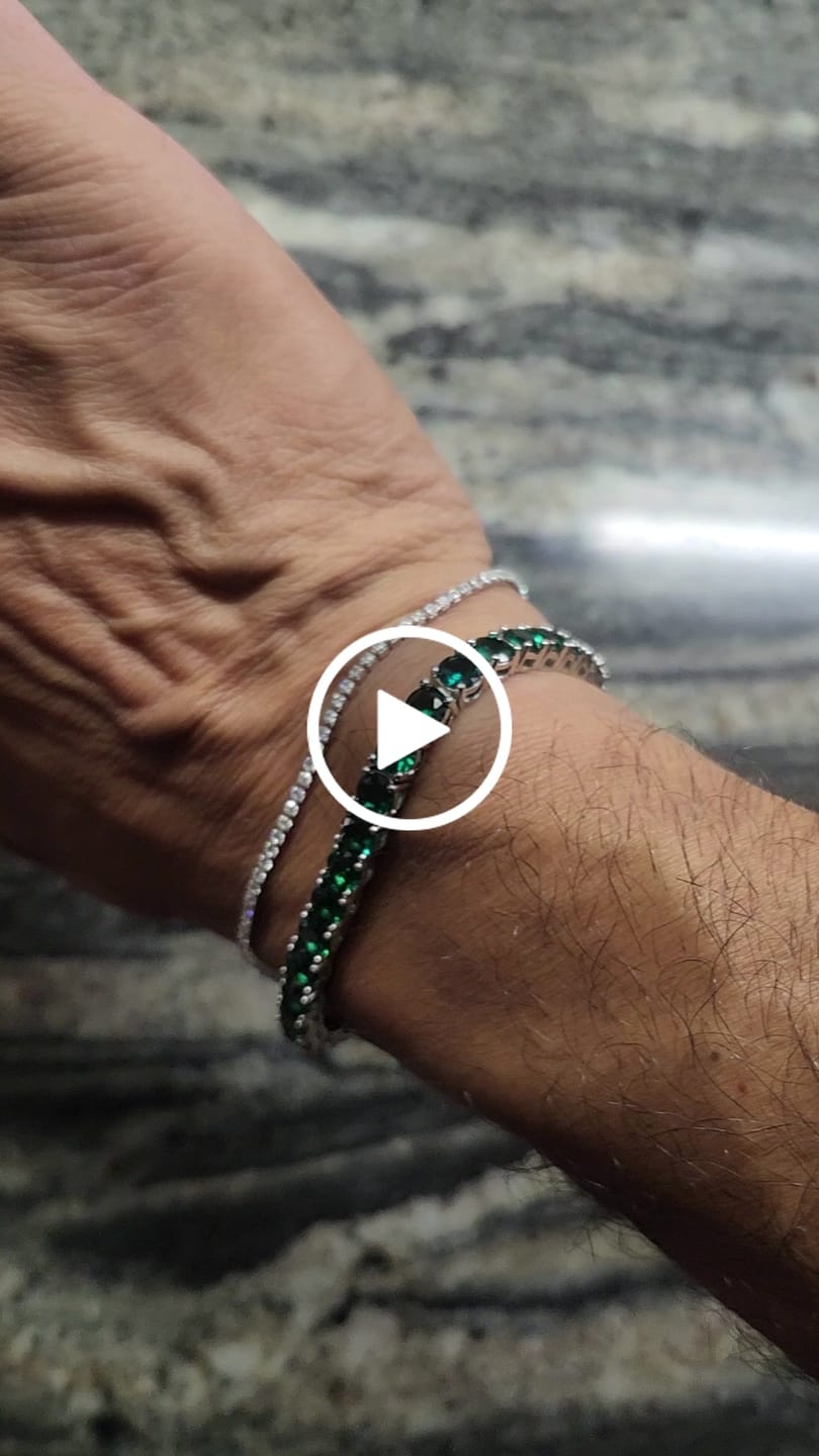 Customer video review of Moissanite Micro Tennis Bracelet - 925 Silver - D Colour - VVS1